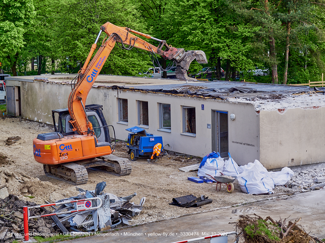 10.05.2022 - Baustelle am Haus für Kinder in Neuperlach